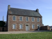 Presbytère, bourg (Trégastel)