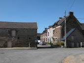 Ferme, actuellement maisons, rue du Stade, le Clos Piquette (Pleugueneuc)