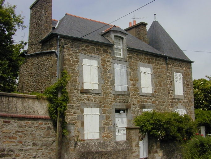 Maison, 5 rue du Port (la Richardais)