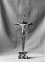 Croix 1 : Christ en croix