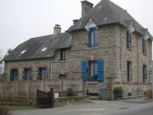 Ecole des filles, D 463 (Moulins)