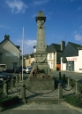 Monument aux morts de la Grande Guerre, place de l'Eglise (Maure-de-Bretagne fusionnée en Val d'Anast en 2017)