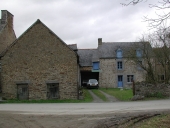 Ferme, actuellement maison, la Rougeolais (Saint-Pierre-de-Plesguen fusionnée en Mesnil-Roc'h en 2019)
