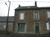 Maison, 16 rue d'Argentré (Le Pertre)