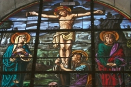 Ensemble des 2 verrières à personnages des baies 5 et 6 : Calvaire et Déposition