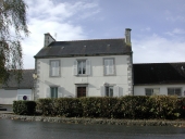 Maison, 2 place d'Auvelais (Plestin-les-Grèves)