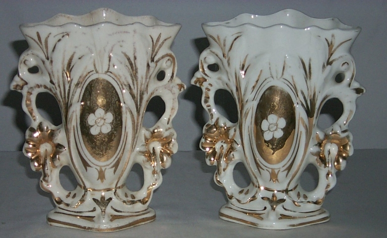 Paire 2 de vases d'autel
