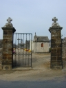 Cimetière, rue du Vieux Presbytère (Saint-Coulomb)