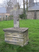 Croix monumentale, Saint-Léonard (Saint-Martin-sur-Oust)