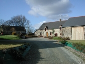 Ferme, actuellement maison, la Tirelière (Etrelles)