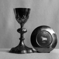 Calice, patène (2), église paroissiale Notre-Dame (Pocé-les-Bois)