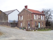Maison de chef de gare, rue Pierre Sémard, Carfantin (Dol-de-Bretagne)