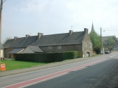 Maison de prêtre, puis ferme, actuellement maisons, 12-14 rue Général Leclerc (Saint-Pierre-de-Plesguen fusionnée en Mesnil-Roc'h en 2019)