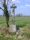 Croix de chemin, près de Tréféry (Cuguen)