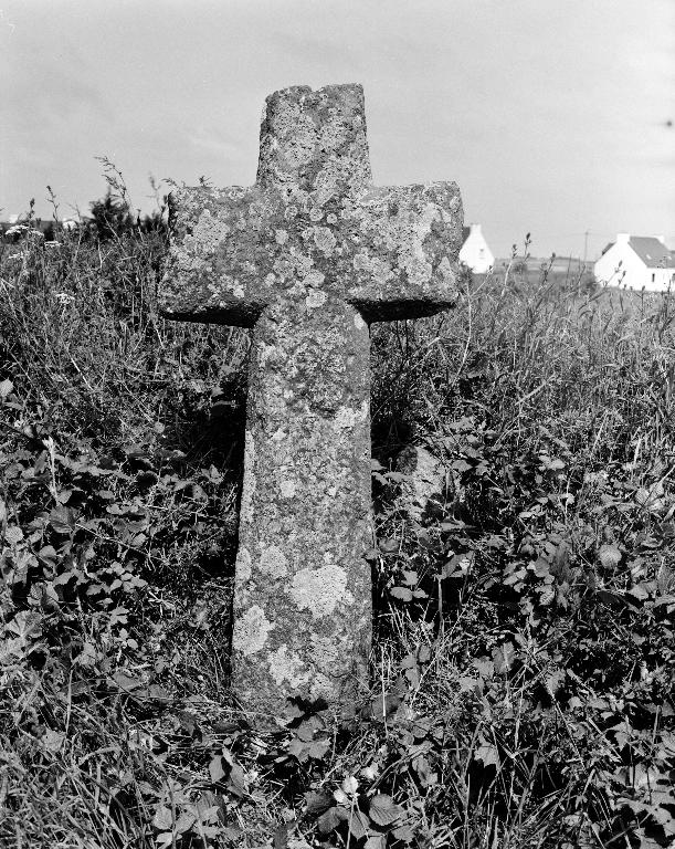 Croix de chemin, Croazou (Plounévez-Lochrist)