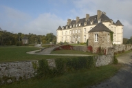 Les châteaux, les manoirs et les demeures sur la commune de La Gouesnière