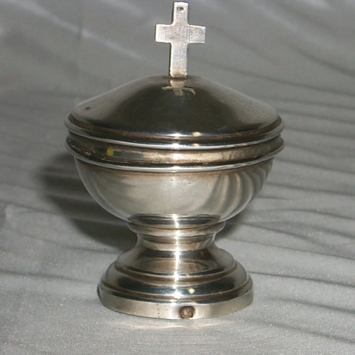 Ciboire des malades 3