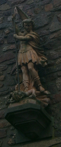 Statuette : saint Michel (Guipry fusionnée en Guipry-Messac en 2016)
