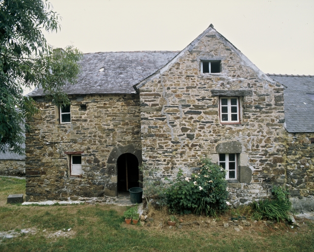 Maison, Logonna : Kergaëric (Pont-de-Buis-lès-Quimerch)