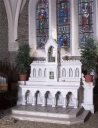 Ensemble du maître-autel : autel, gradins, dégrés d'autel et tabernacle