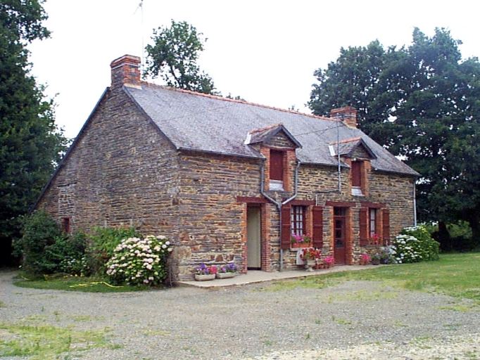 Ferme, le Chenais de Brénu (Maure-de-Bretagne fusionnée en Val d'Anast en 2017)