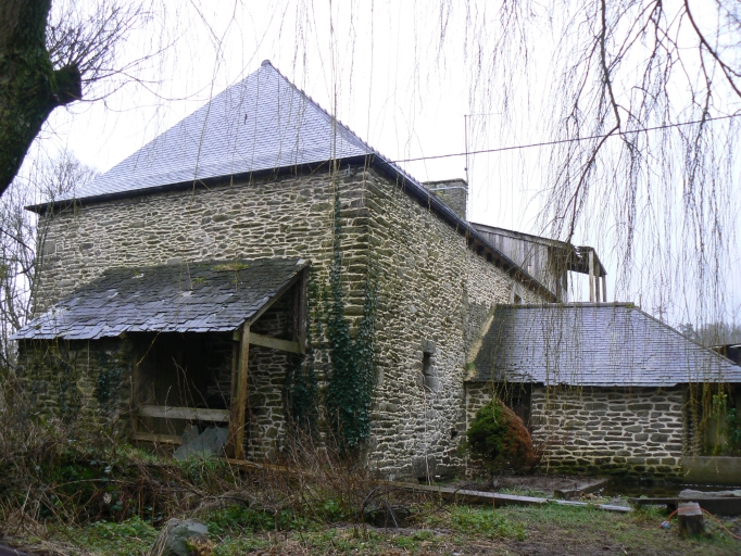 Moulin à farine de Quérou, puis discothèque (Plounévez-Quintin)
