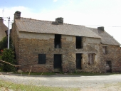 Alignement de logis, la Roche (Saint-Ganton)