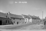 Ensemble de 7 maisons, Kergroas (Plounévézel)