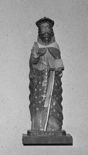 Statue : saint Remi