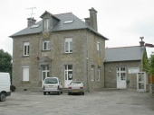 Ecole publique de garçons, 14-16 rue de la Liberté (Guipel)