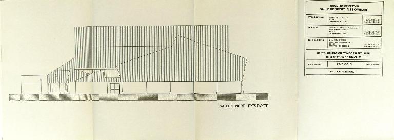 Complexe sportif des Omblais, rue du Vau Chalet (Betton)