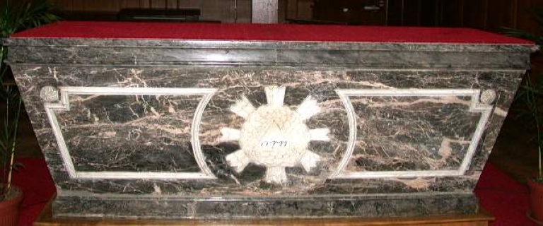 Ancien maître-autel