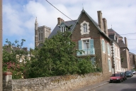 Maison, 8 rue Ernest Herclat ; 10 rue Jeanne Jugan (Cancale)