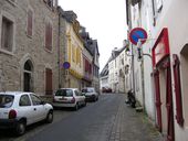 Rue des Tribunaux, anciennement rue du Four du Chapître, puis rue de la Constitution (Vannes)