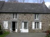Maison, R. D. 11, la Cour Pinoul (Trévérien)