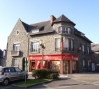 Magasin de commerce, place de la République (Plérin-sur-Mer)