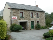 Maison à boutique, impasse de la Forge (Guipel)