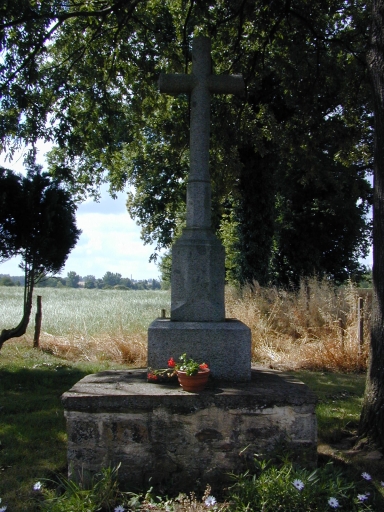 Croix de chemin, la Blosserie (Moutiers)