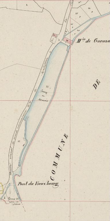 Ancien moulin à tan de la Vallée de Gueuzon, actuellement habitation (Pluherlin)