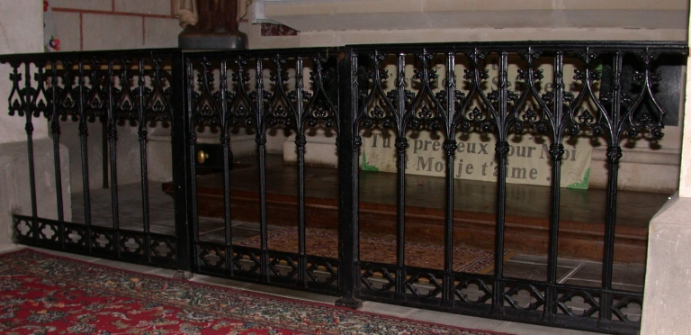 Paire de clôtures de chapelle