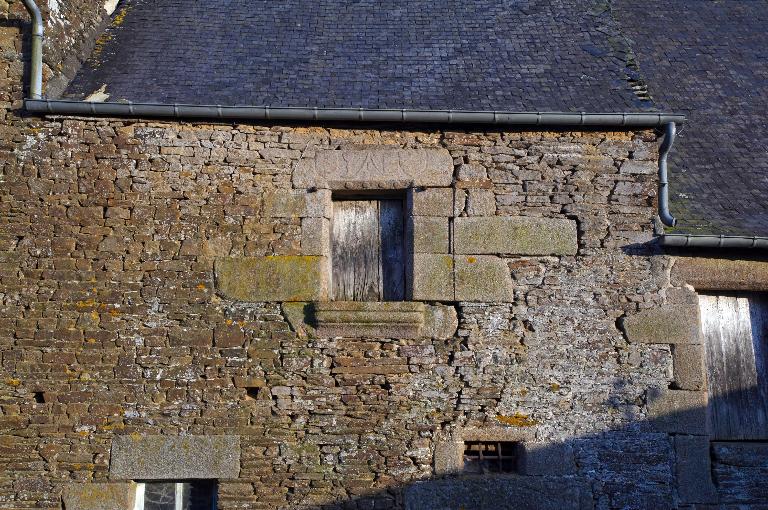 Ferme, la Roche (La Fontenelle fusionnée en Val-Couesnon en 2019)