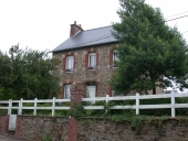 Maison, 11 rue A. Bernard (Plouha)