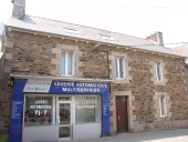 Maison, rue du Port (Lézardrieux)