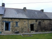 Alignement de trois maisons, la Bilouyère (Servon-sur-Vilaine)