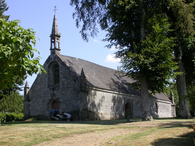 Chapelle de la Trinité, Castennec (Bieuzy fusionnée en Pluméliau-Bieuzy en 2019)