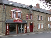 Maison à boutique, 30, 32 cours de la Vilaine (Cesson-Sévigné)
