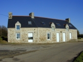 Maison, Keraron (Pluméliau fusionnée en Pluméliau-Bieuzy en 2019)