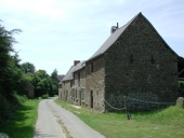 Alignement de maisons, le Tertre Odile (Combourg)