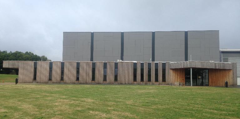 Espace sportif Kervéguen, rue de Kervéguen (Morlaix)