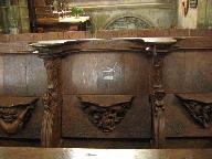 Cathédrale Saint-Tugdual : stalle 04